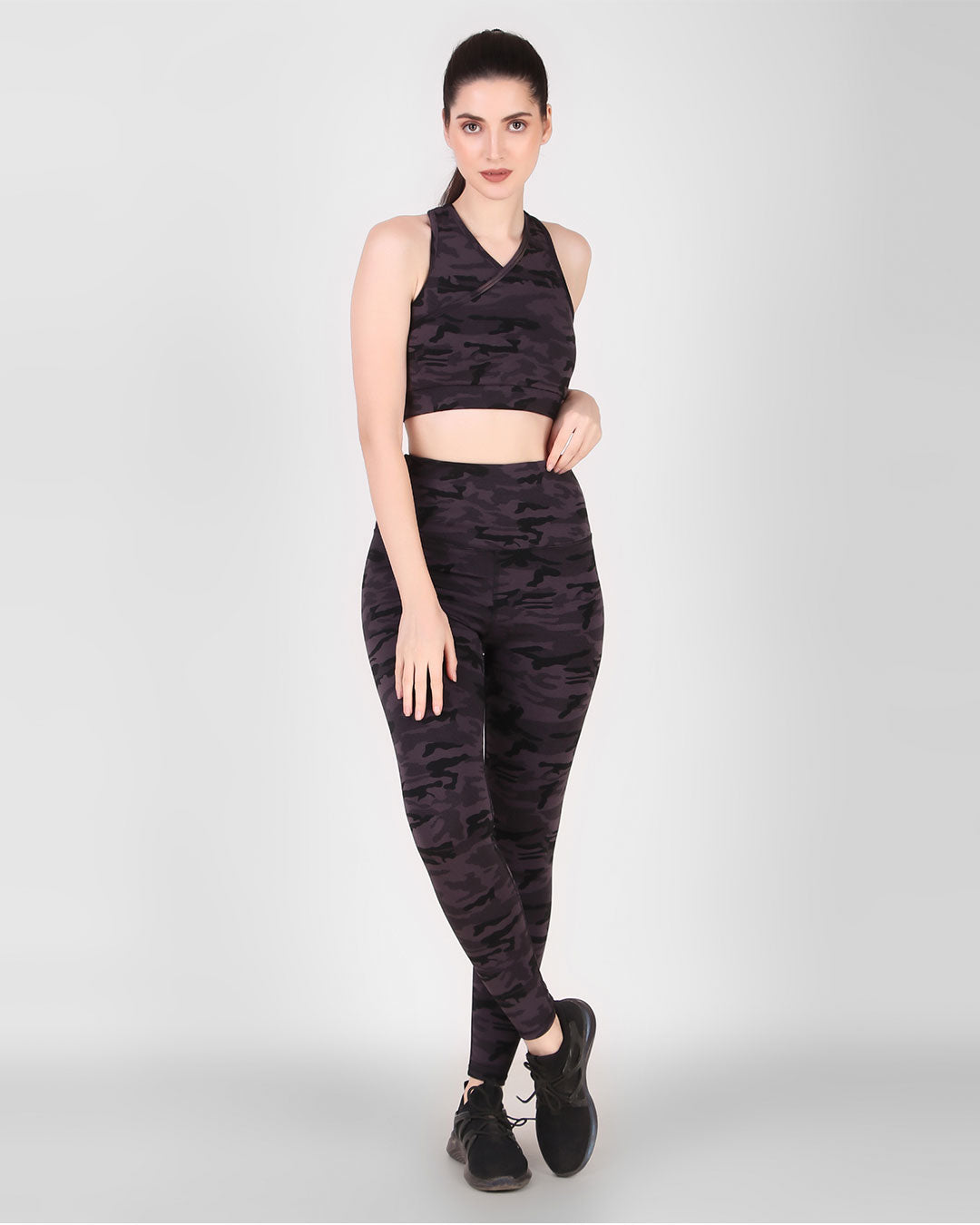Cross Back Sports Bra - Black Camouflage
